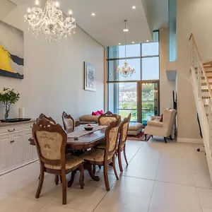 V&a Waterfront Luxury Residences I Whosting Hotel