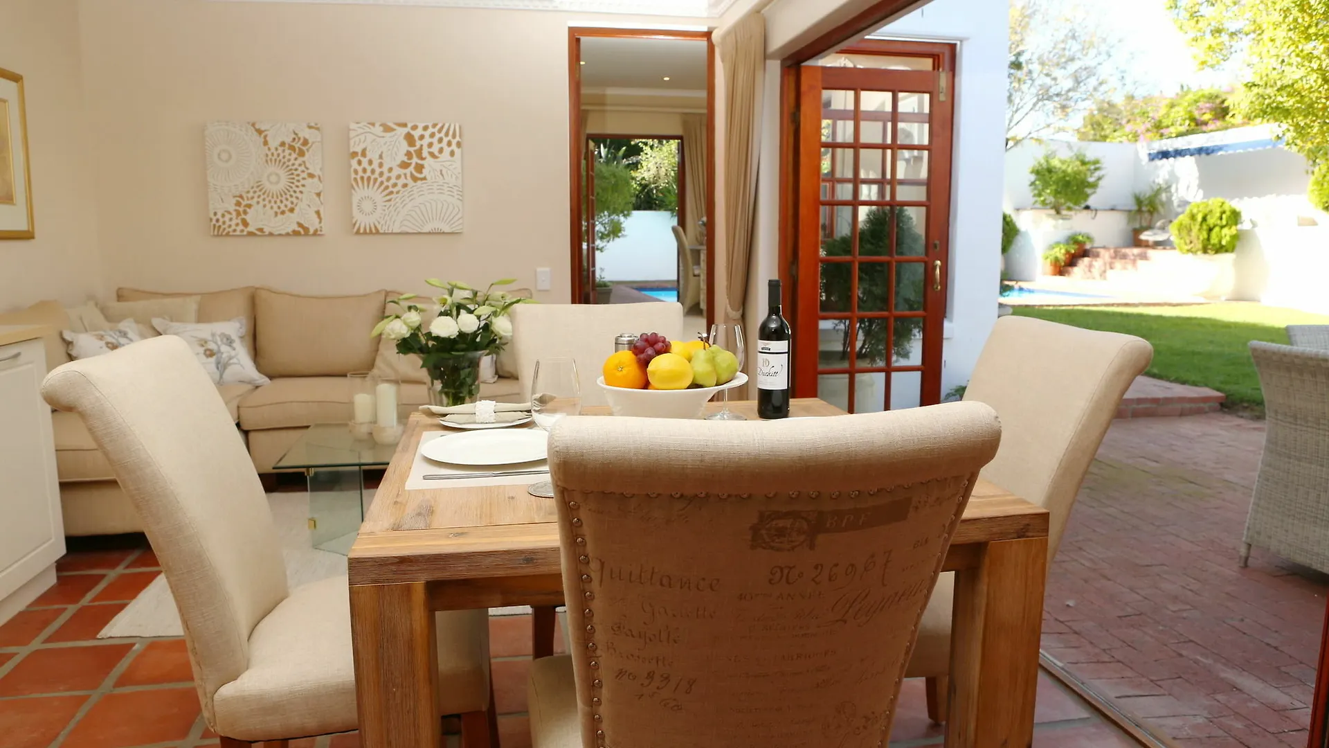 Constantia Garden Suites Kapstadt 5*,
